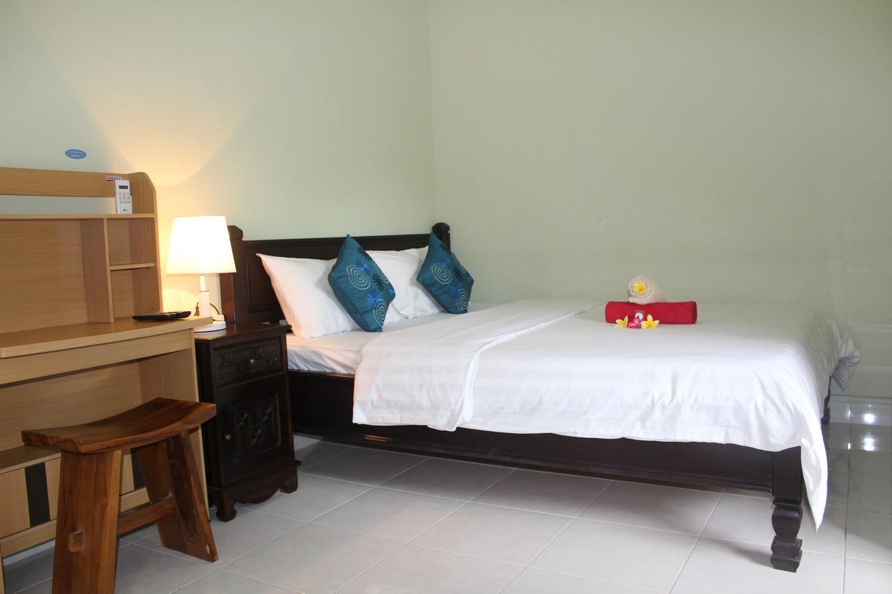Green Palm Homestay BALI Bagian luar foto