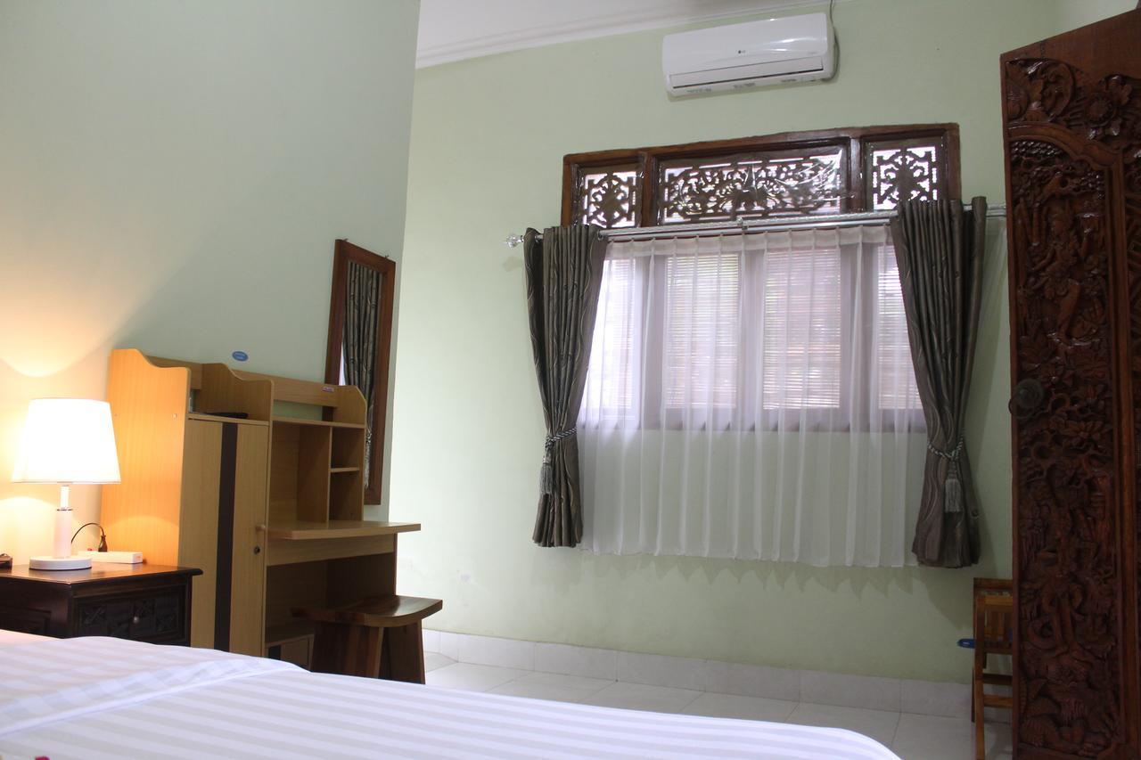 Green Palm Homestay BALI Bagian luar foto