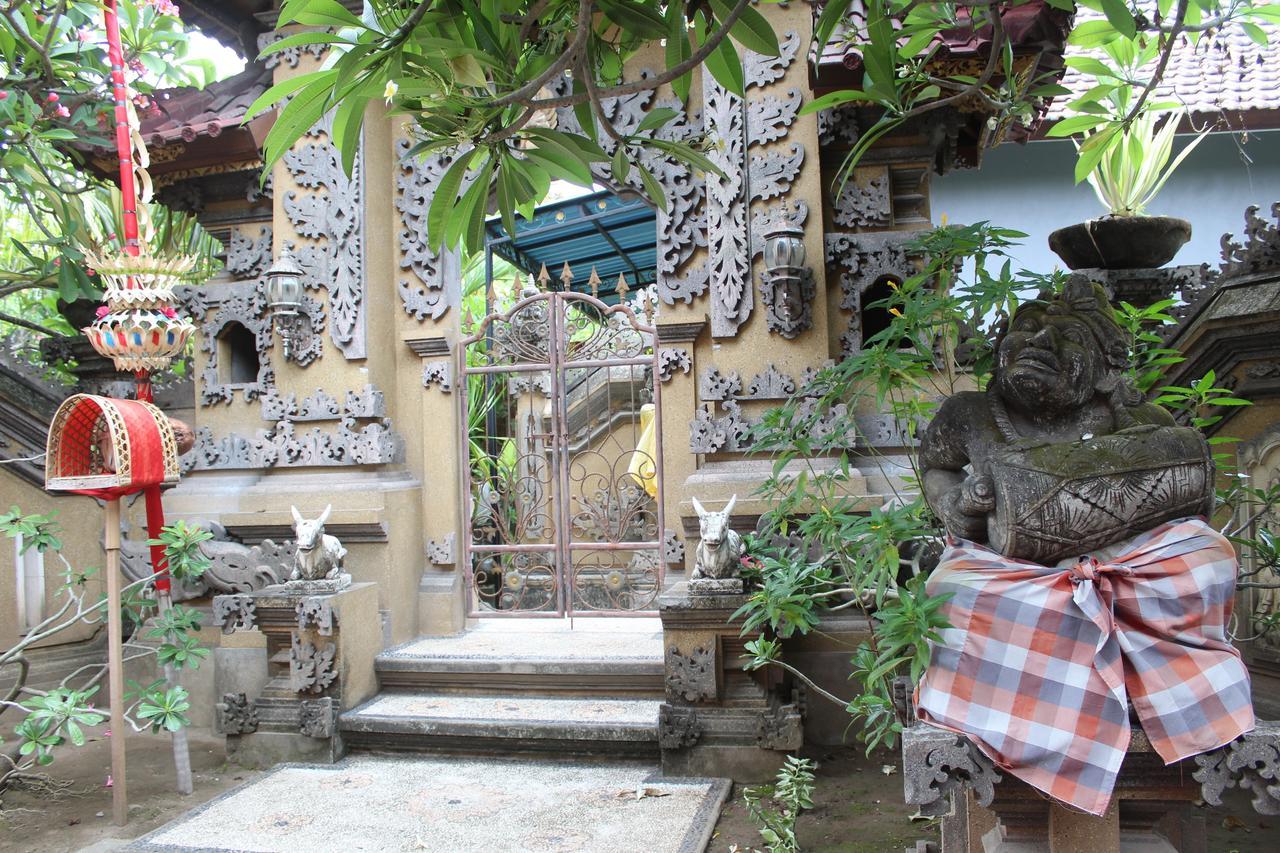 Green Palm Homestay BALI Bagian luar foto
